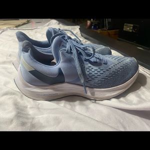 Nike women’s  Athletic shoes